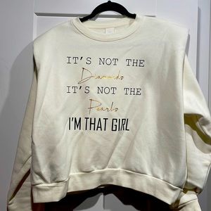 Renaissance Inspire sweatshirt puffy shoulders sweatshirt